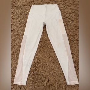 White aerie leggings